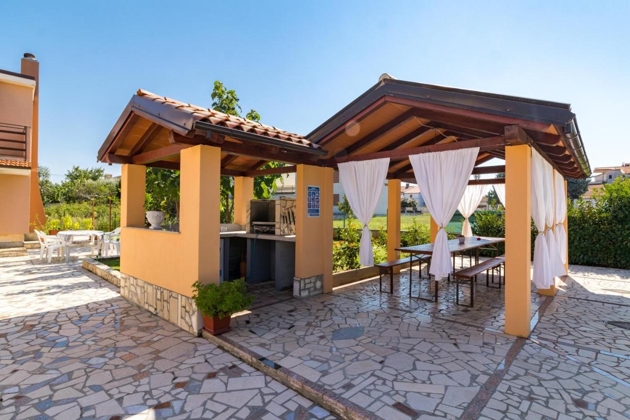 Apartments Kendel 파자나 외부 사진